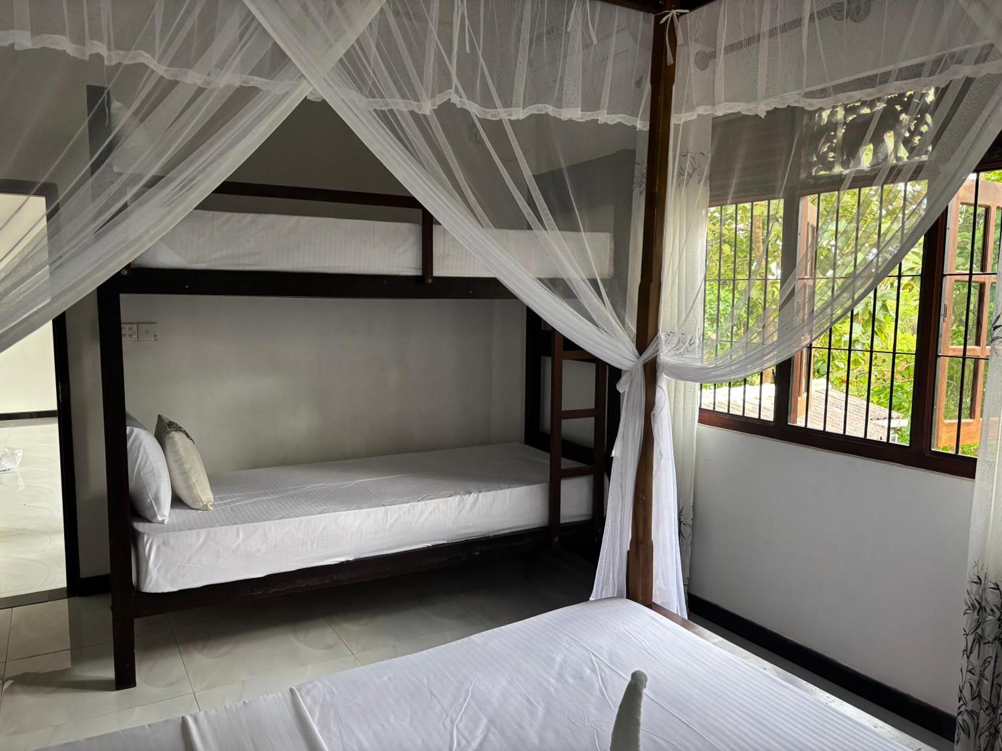 Eco Garden Hiriketiya Hotel ดิคเวลลา ภายนอก รูปภาพ